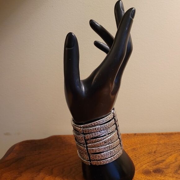 Silver Cuff Bracelet Statement Jewelry NWOT - Picture 2 of 4